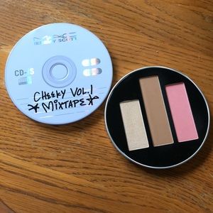 MAC x Jeremy Scott Limited Edition Cheeky Vol. 1 Mixtape Palette